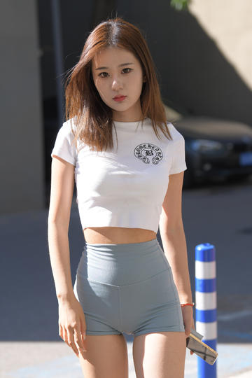 国产精品张语昕在线播放